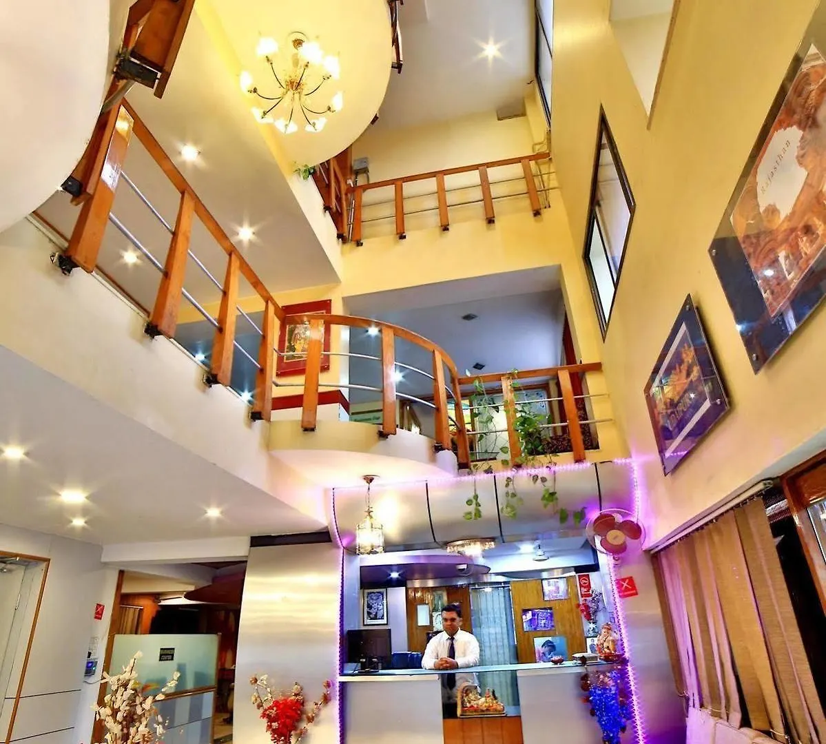 Hotel The Krishnalila Regency