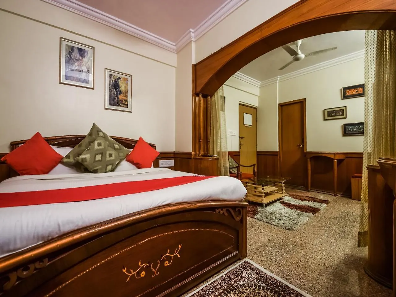 *** Hotel The Krishnalila Regency India